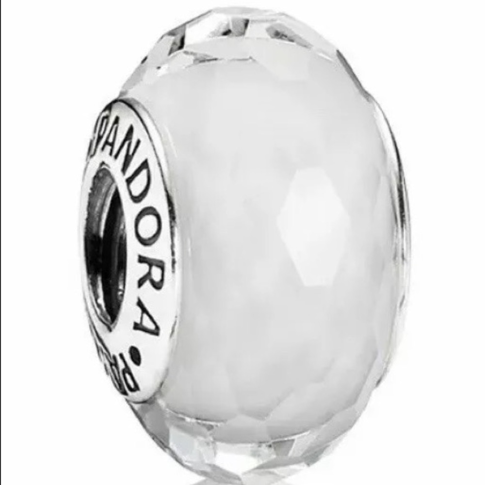 Authentic Pandora Fascinating White Charm 791070 S925